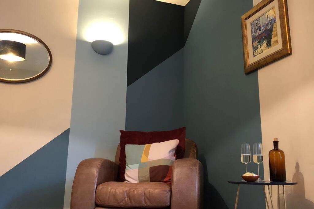 Stylish Studio Gem In The Heart Of Hebden ヘブデン・ブリッジ エクステリア 写真